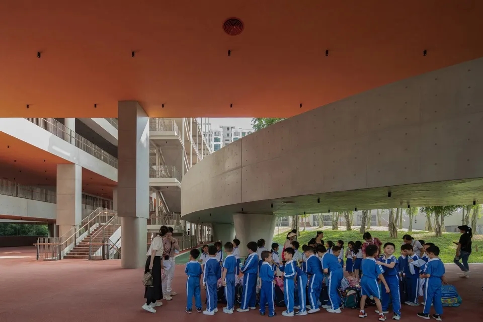 图片[12]-拥有抬升操场的校园（二十九）——荔园外国语小学（景田） 直向建筑 - 优集之狐-优集之狐