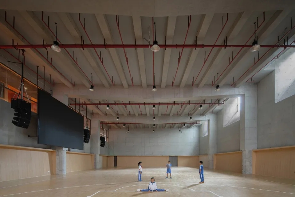 图片[30]-拥有抬升操场的校园（二十九）——荔园外国语小学（景田） 直向建筑 - 优集之狐-优集之狐