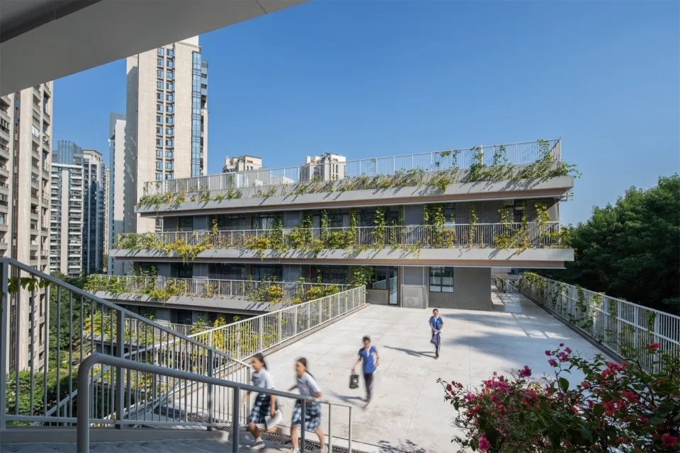 图片[15]-拥有抬升操场的校园（二十）——云端书院 - 深圳福田区实验教育集团侨香学校（北校区） 申都设计集团有限公司深圳分公司 - 优集之狐-优集之狐
