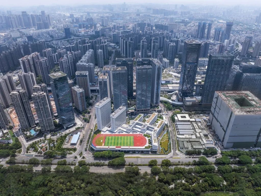 图片[5]-拥有抬升操场的校园（十六）——打破场地束缚的游园式回应 - 深圳格致中学 华阳国际设计集团 - 优集之狐-优集之狐