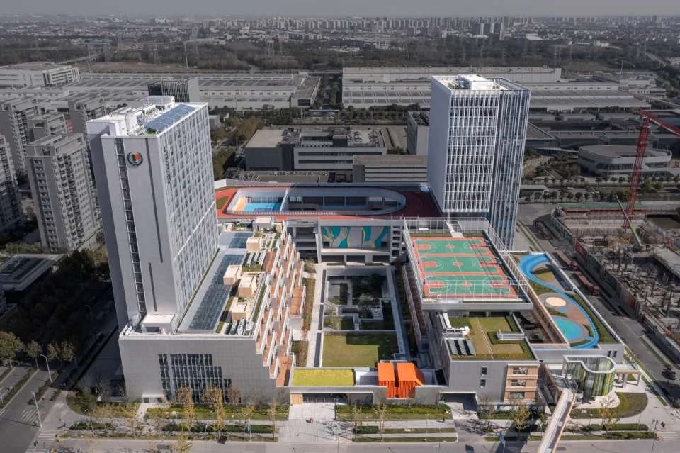 拥有抬升操场的校园（十三）——城市梦剧场 - 上海金鼎平和学校 c+d设计中心 - 优集之狐-优集之狐