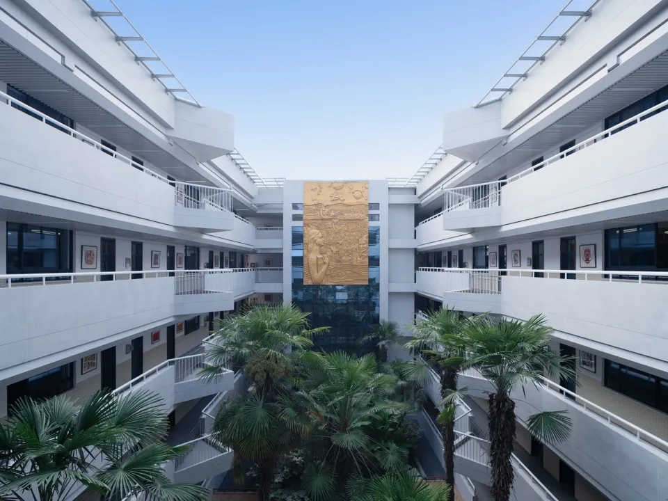 图片[14]-拥有抬升操场的校园（十一）——西安高新第一中学（高中部）改扩建暨社会共享停车场建设项目 中国建筑西北设计研究院 - 优集之狐-优集之狐