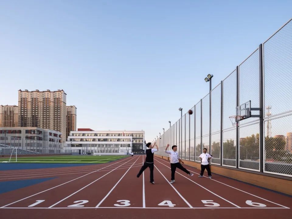 图片[25]-拥有抬升操场的校园——总览 - 优集之狐-优集之狐