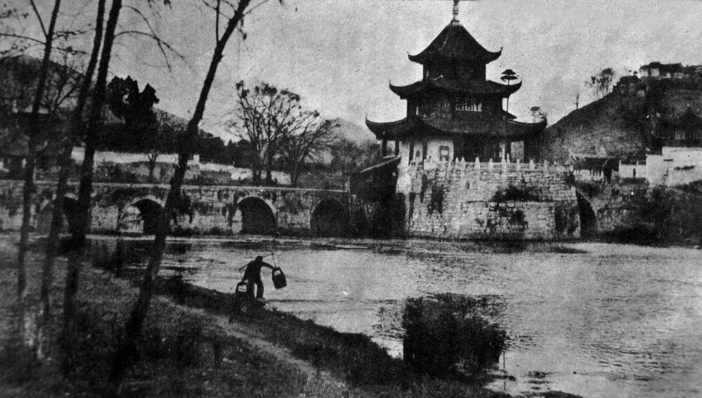 贵阳地标：甲秀楼 - 优集之狐-优集之狐