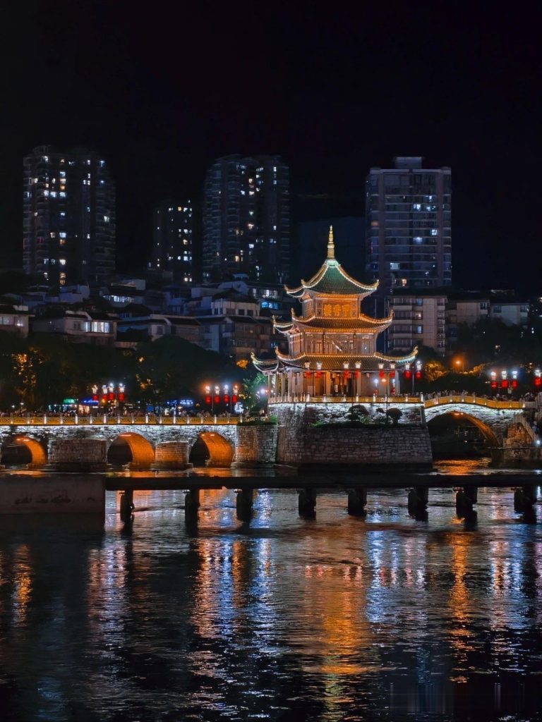 图片[9]-贵阳地标：甲秀楼 - 优集之狐-优集之狐
