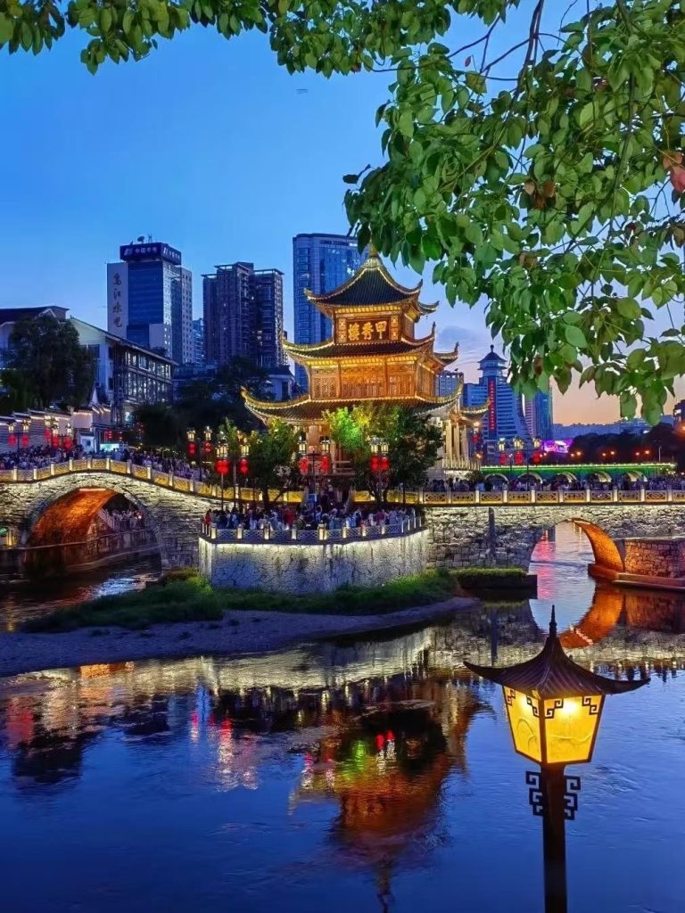 图片[13]-贵阳地标：甲秀楼 - 优集之狐-优集之狐